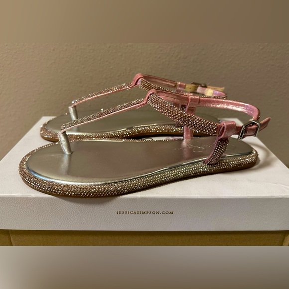 Jessica Simpson Oliara T-Strap Flat Sandal - NIB - Picture 1 of 7